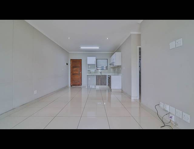 2 BEDROOM APARTMENT FOR SALE IN UMHLANGA RIDGE